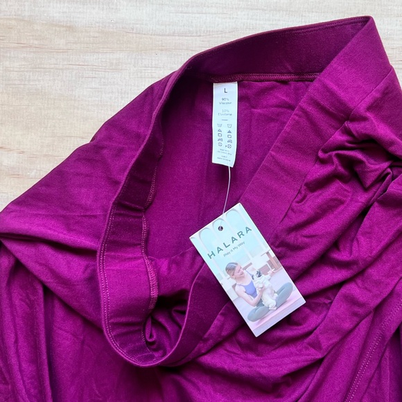 Halara Ruched Split Hem Bodycon Midi Casual Skirt⭐️ - Picture 7 of 8